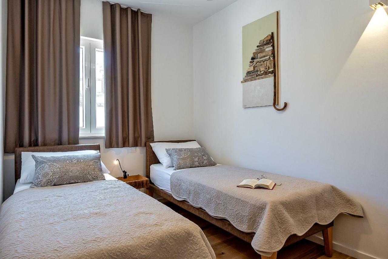 Arka Trogir Apartments - Seget Vranjica Exterior foto